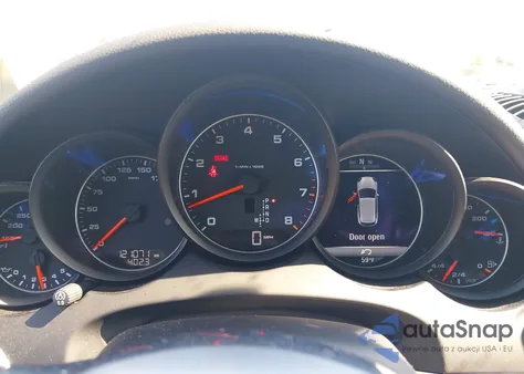 2018 Porsche Cayenne z USA, uszkodzony, nr VIN WP1AA2A21JKA03684